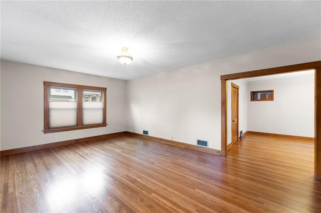 602 Oak Street — photo 8