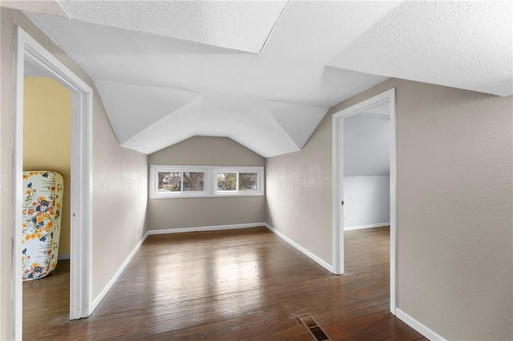 602 Oak Street — photo 26