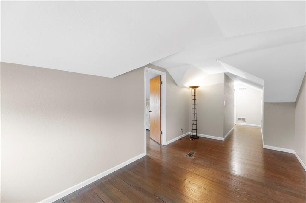 602 Oak Street — photo 27