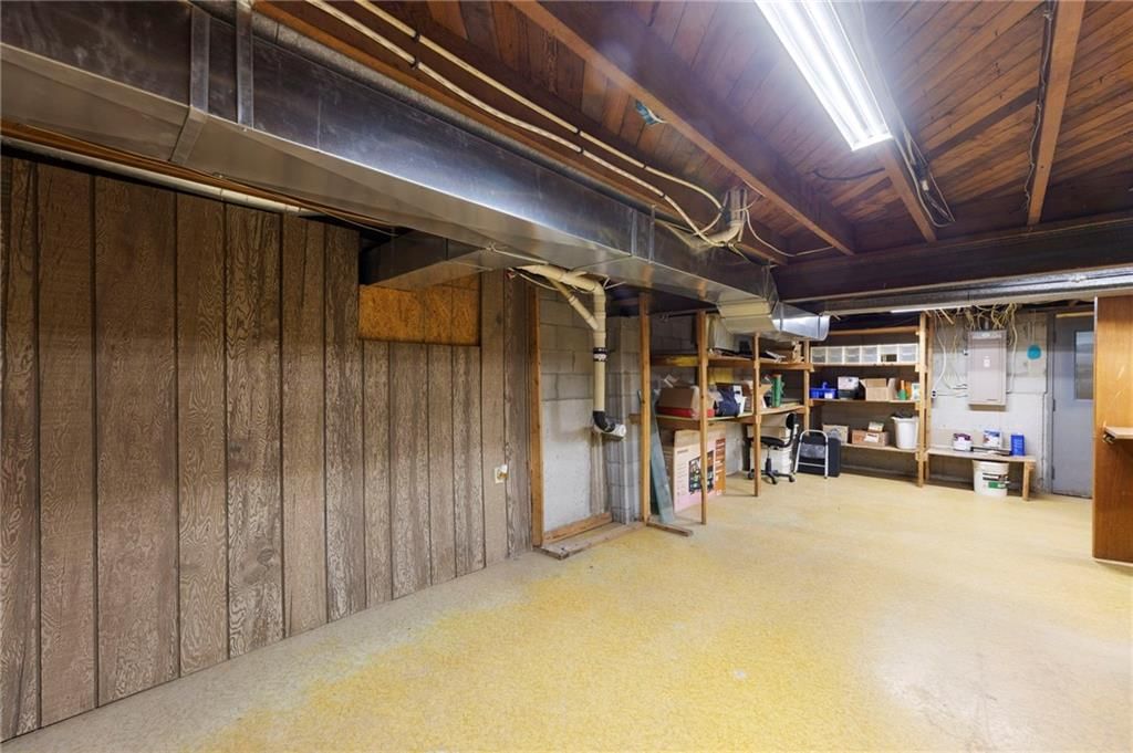 602 Oak Street — photo 33