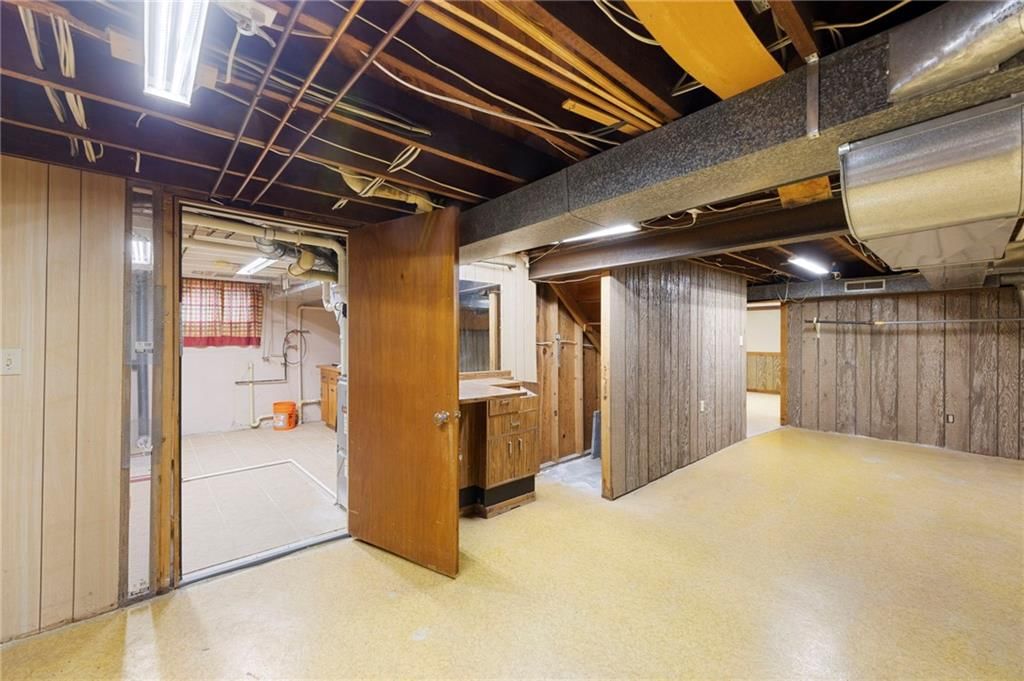602 Oak Street — photo 34