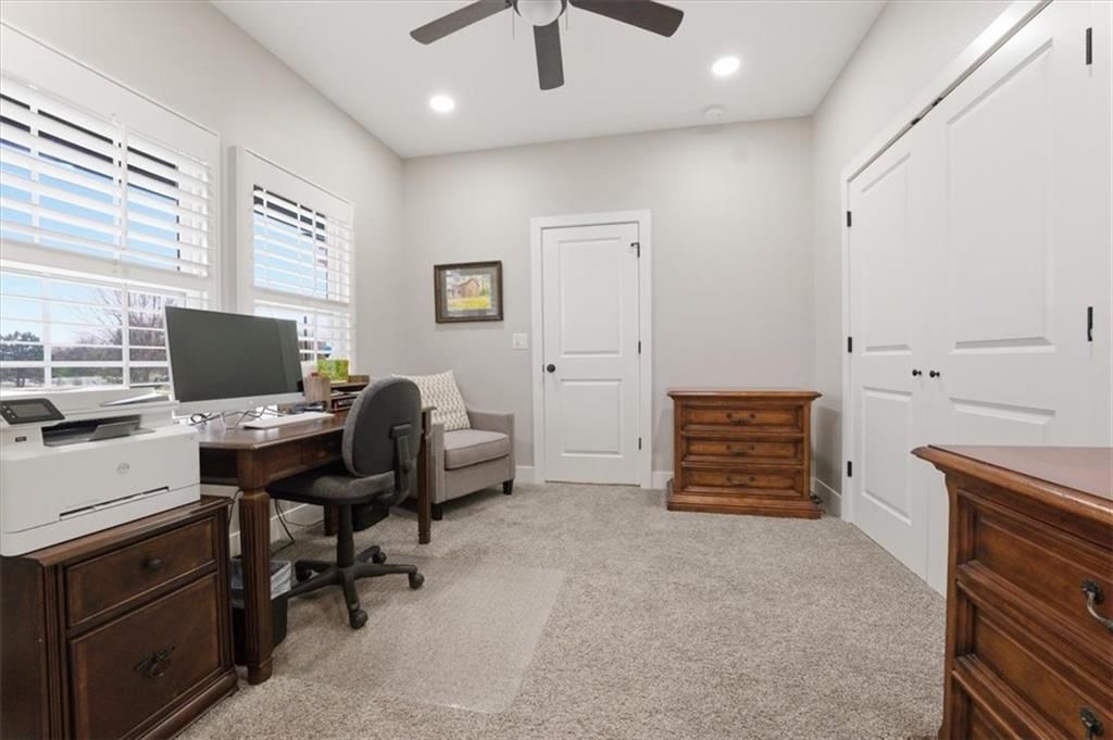 720 Gamma Grass Place — photo 3