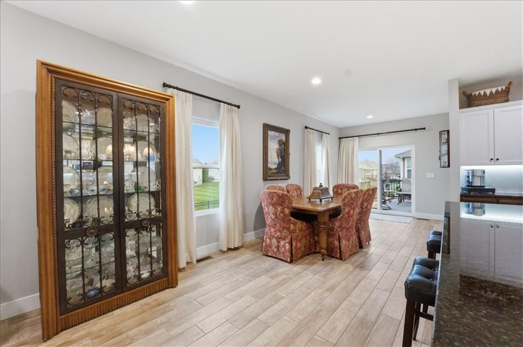 720 Gamma Grass Place — photo 15