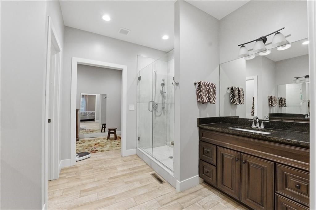 720 Gamma Grass Place — photo 18