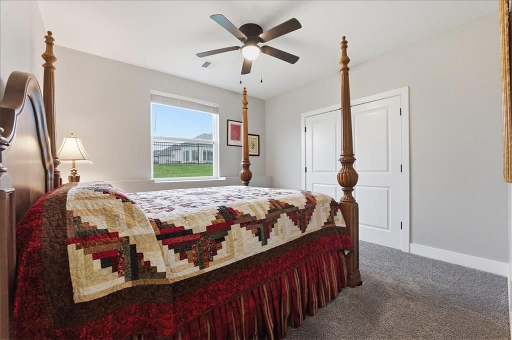720 Gamma Grass Place — photo 24