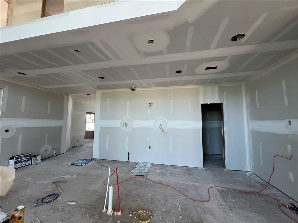 517 Bentwater Drive — photo 7