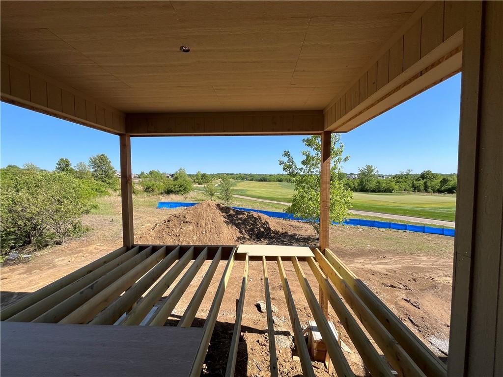 517 Bentwater Drive — photo 13