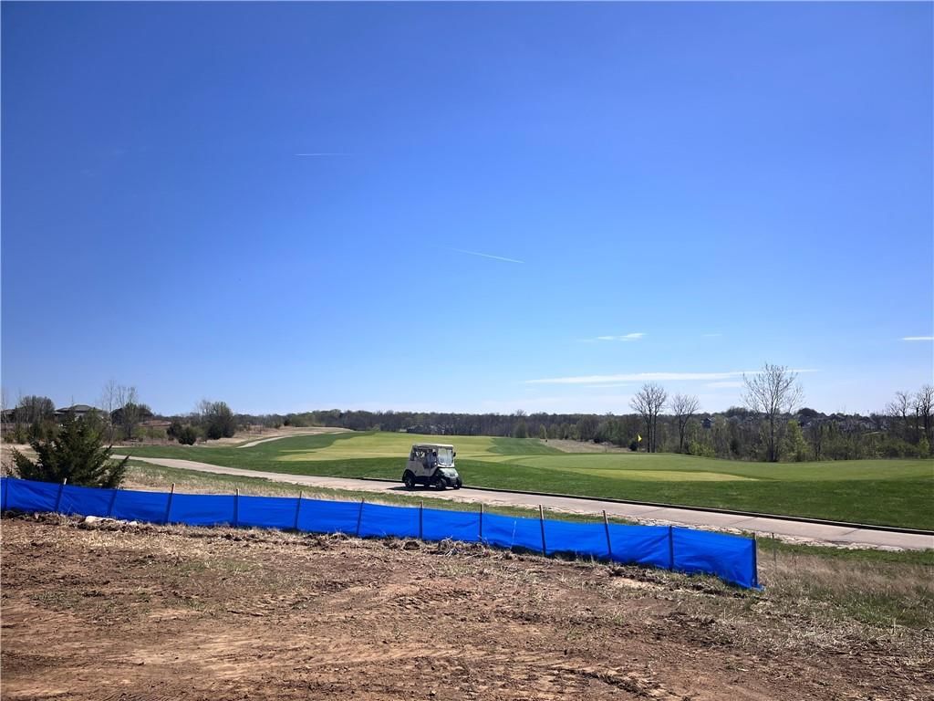 517 Bentwater Drive — photo 14