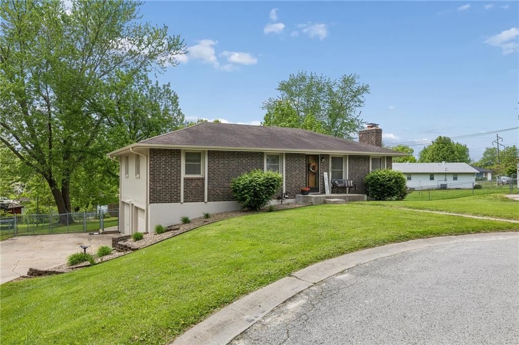 1105 Williams Street — photo 2
