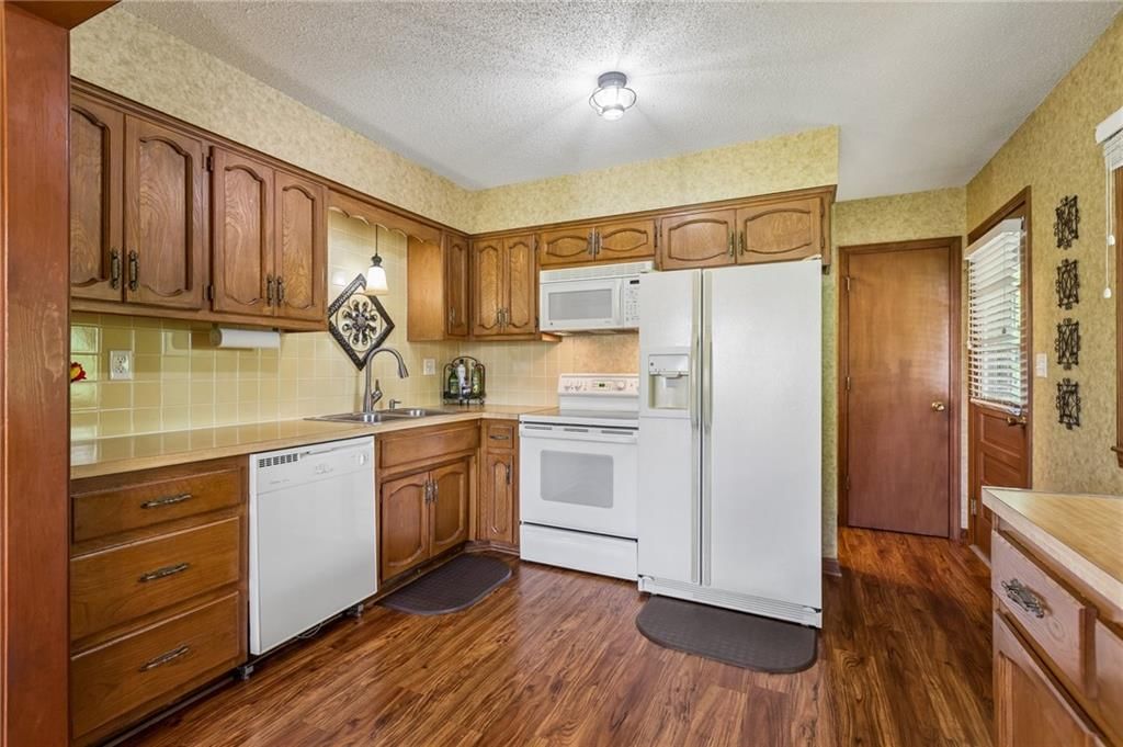 1105 Williams Street — photo 11