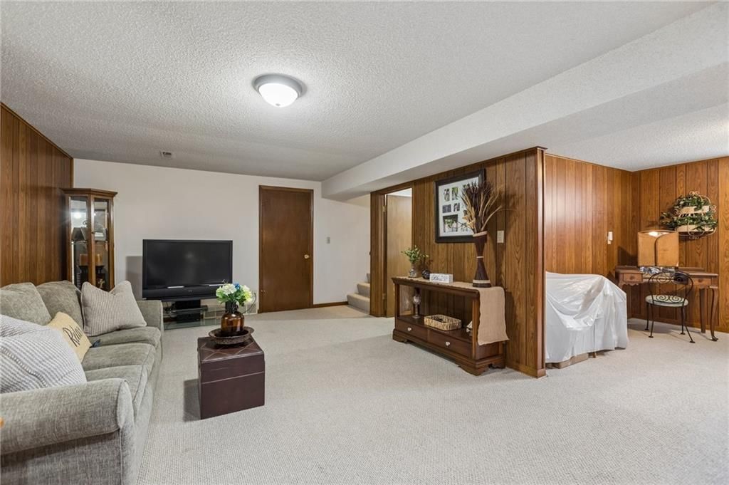 1105 Williams Street — photo 25