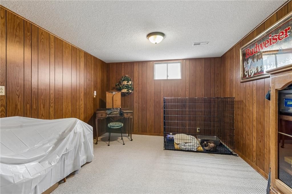 1105 Williams Street — photo 28