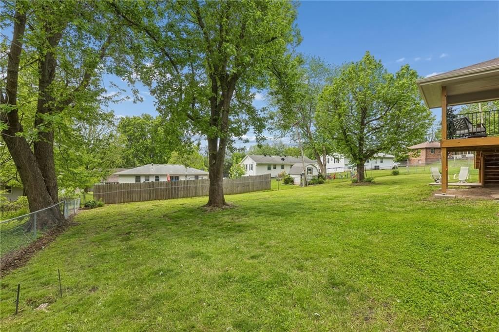 1105 Williams Street — photo 38