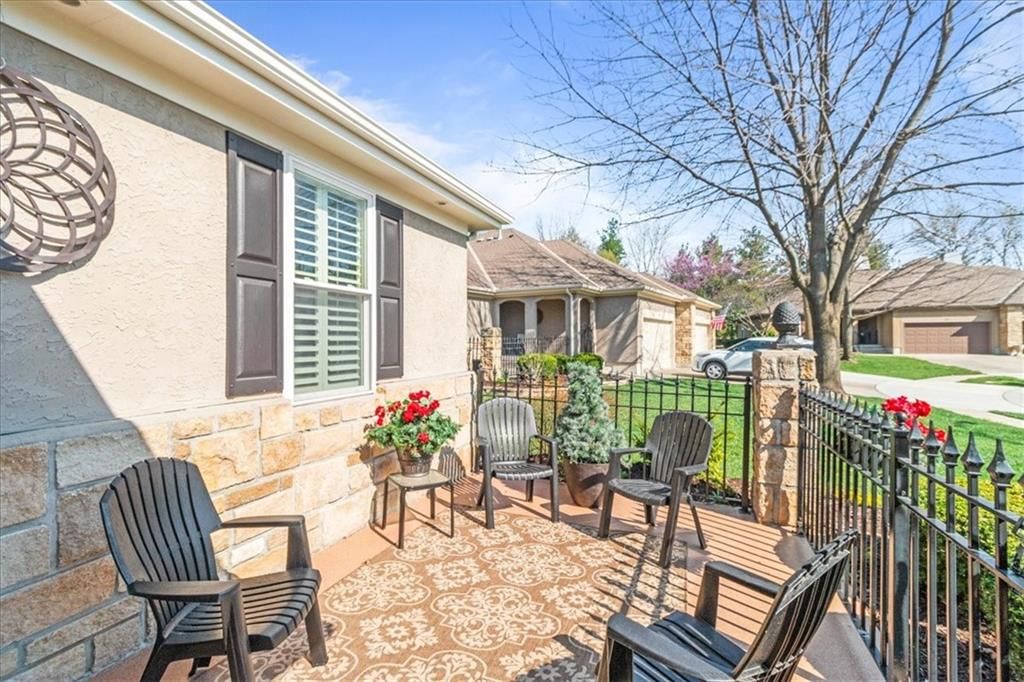 4116 SW Minnesota Drive — photo 3