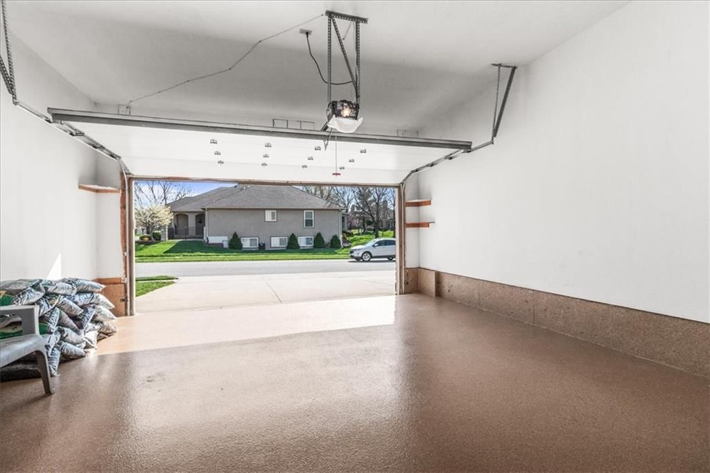 4116 SW Minnesota Drive — photo 27