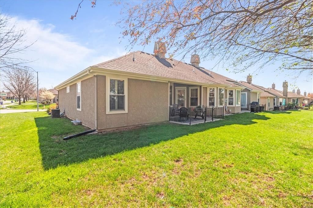 4116 SW Minnesota Drive — photo 29
