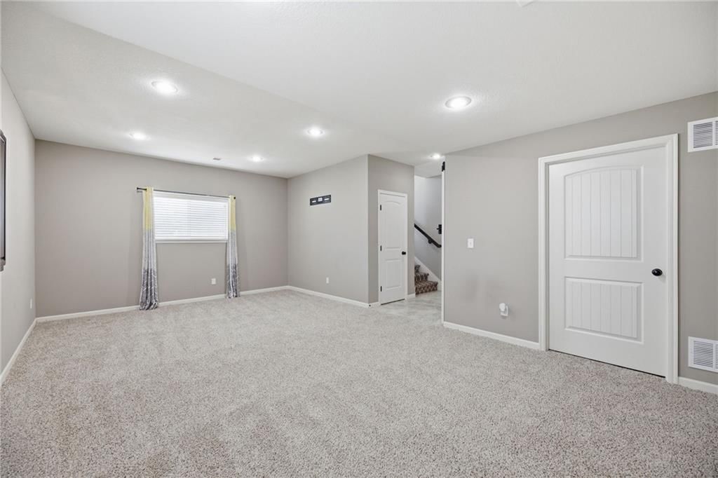 1210 Mission Drive — photo 27