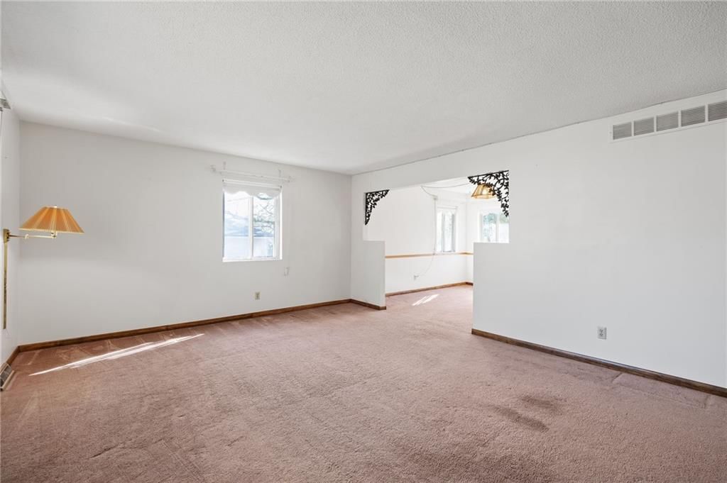 3338 N 59th Terrace — photo 7