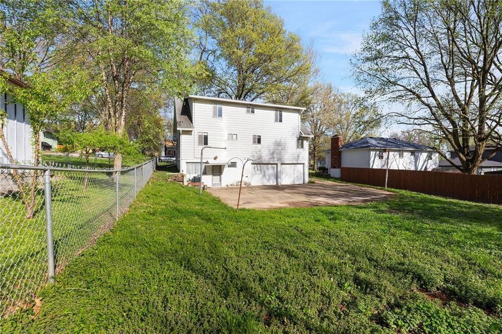 3338 N 59th Terrace — photo 35