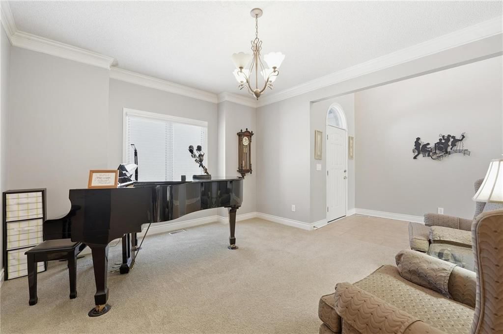 1019 SW Coachlight Court — photo 4