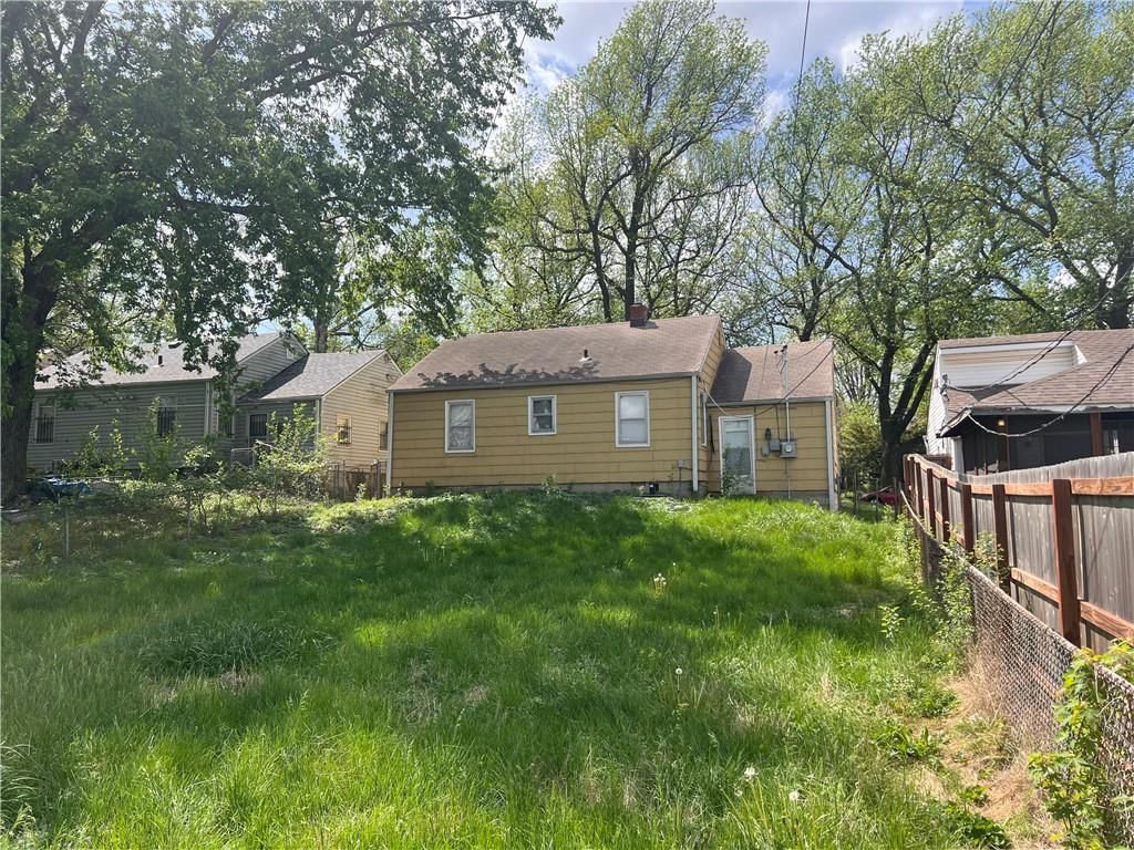 341 N Quincy Avenue — photo 18