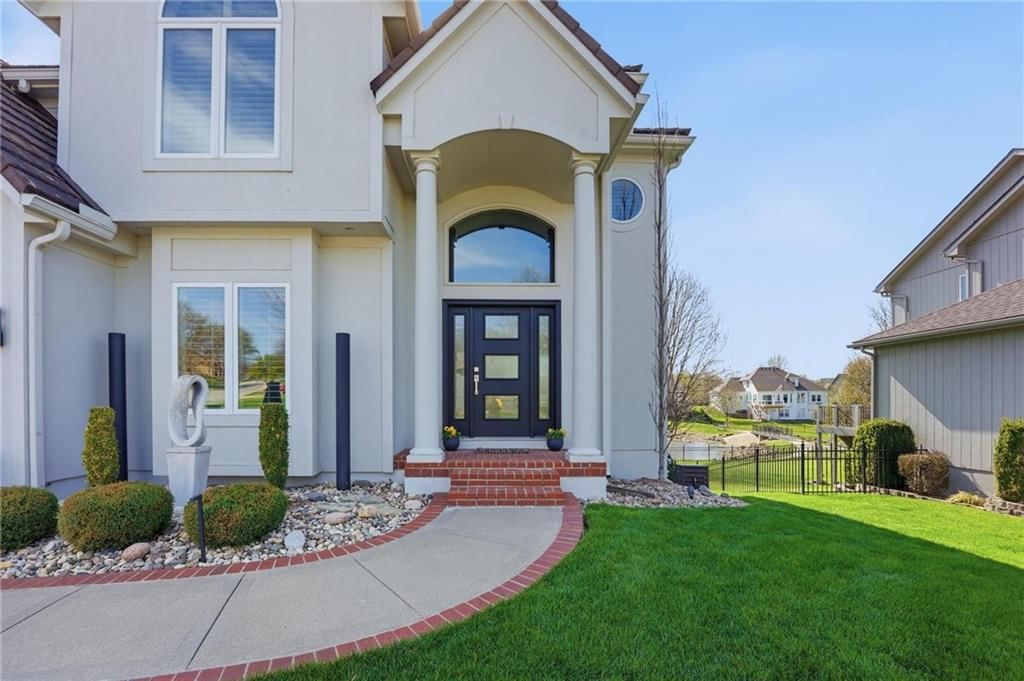 2732 SW Arthur Drive — photo 3