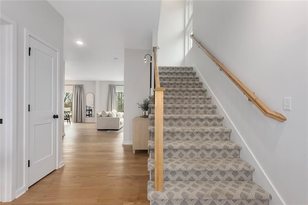 8507 N Elmwood Court — photo 3