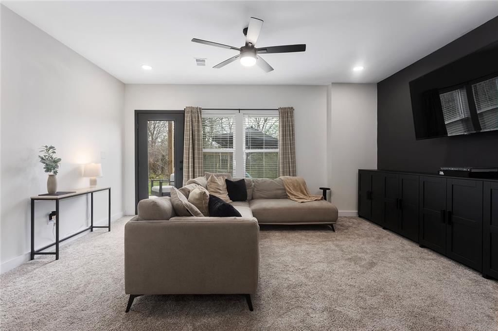 8507 N Elmwood Court — photo 31