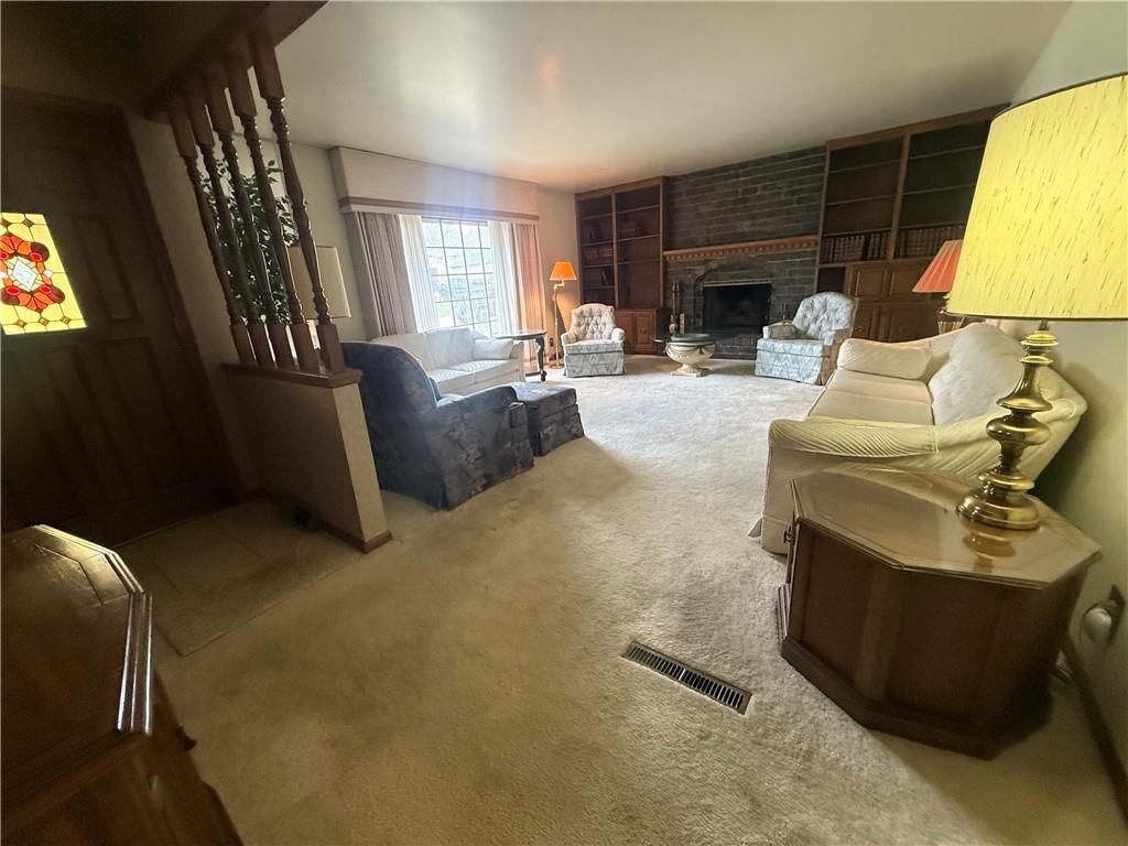 4618 Brookwood Terrace — photo 2