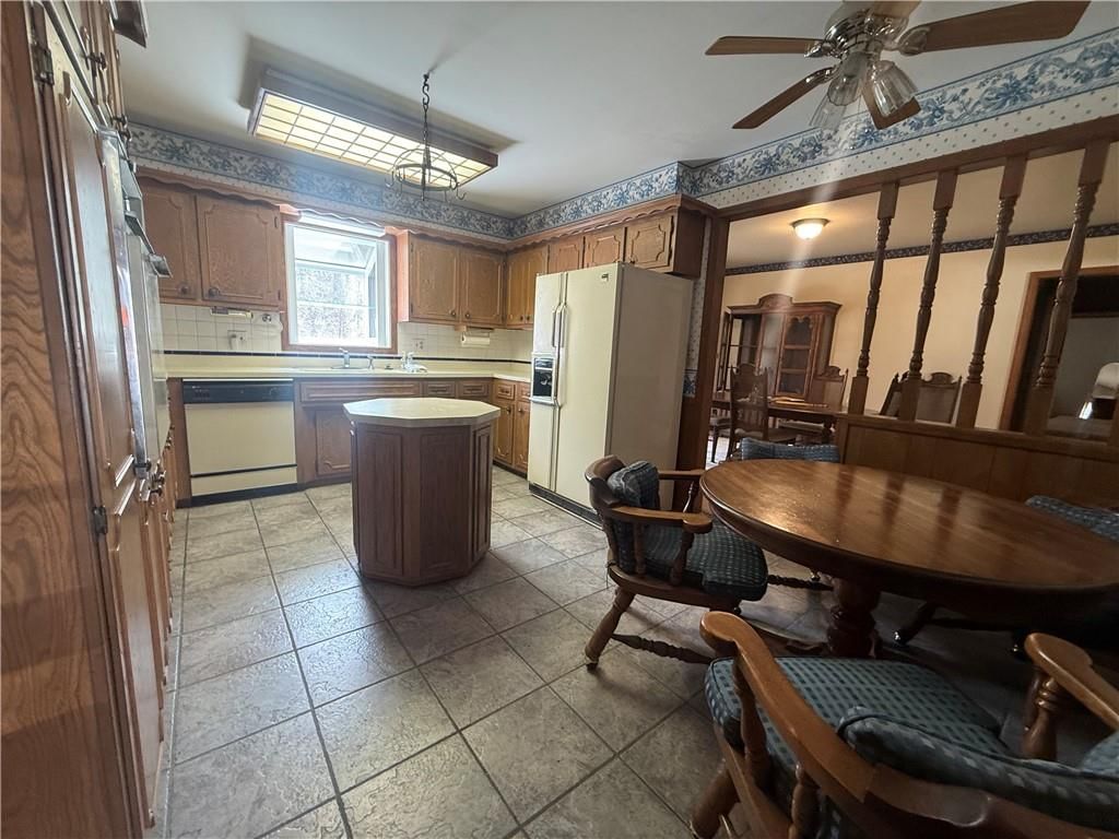 4618 Brookwood Terrace — photo 7