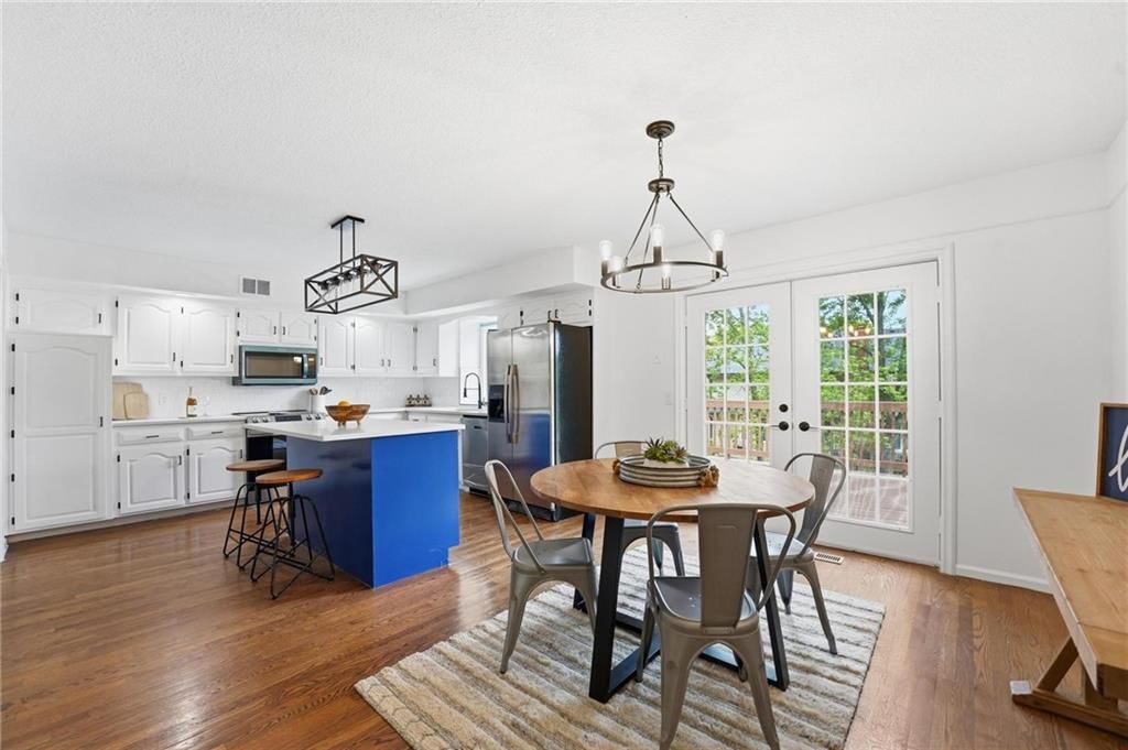 1226 E Jamestown Drive — photo 11