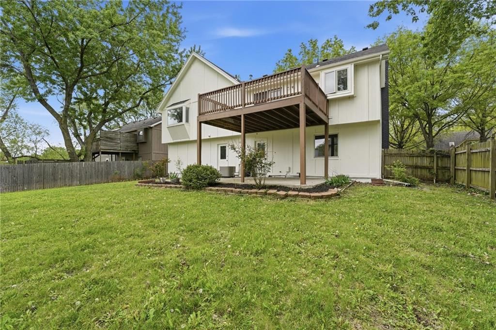 1226 E Jamestown Drive — photo 40