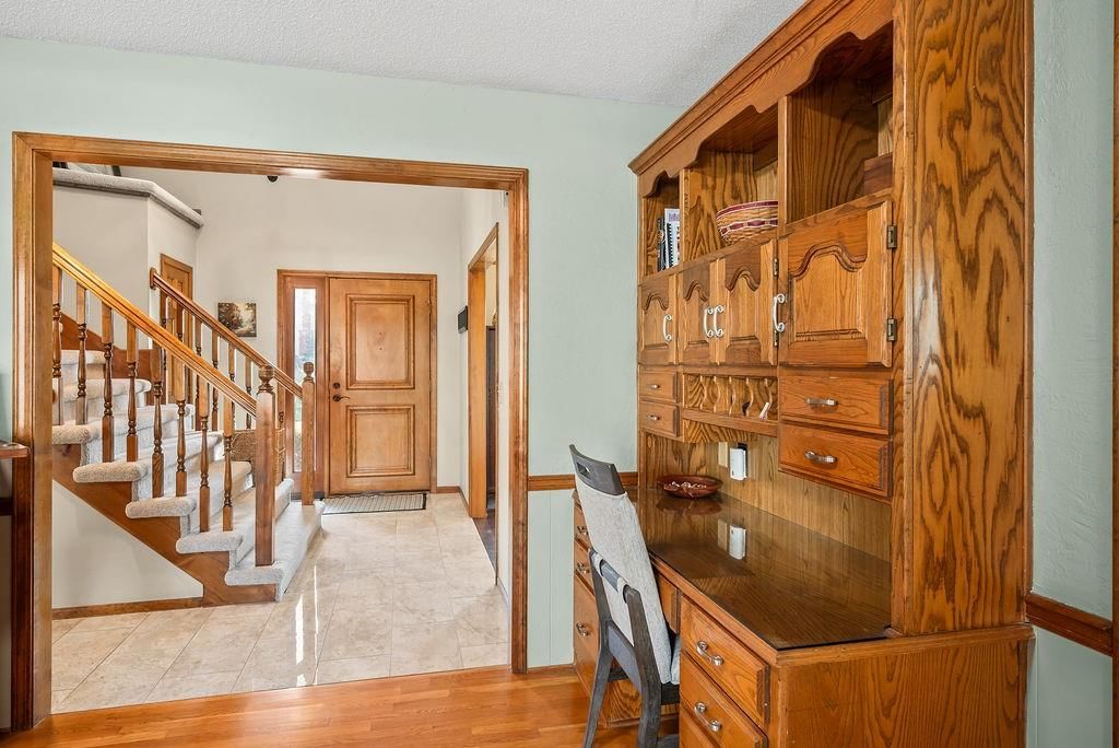 11505 Grant Drive — photo 12