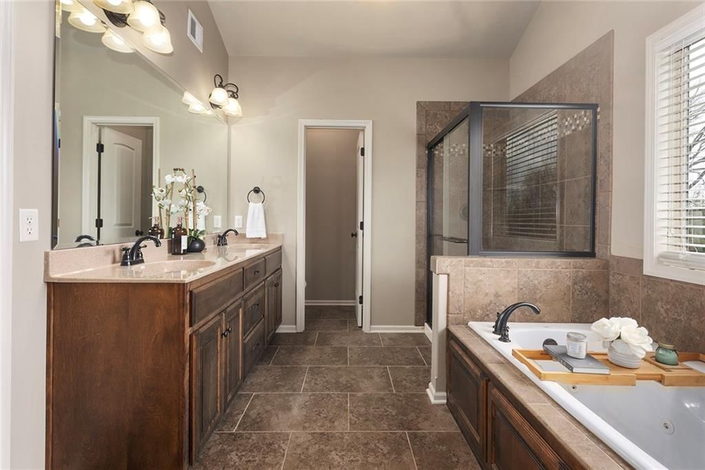 1804 Curtis Drive — photo 18