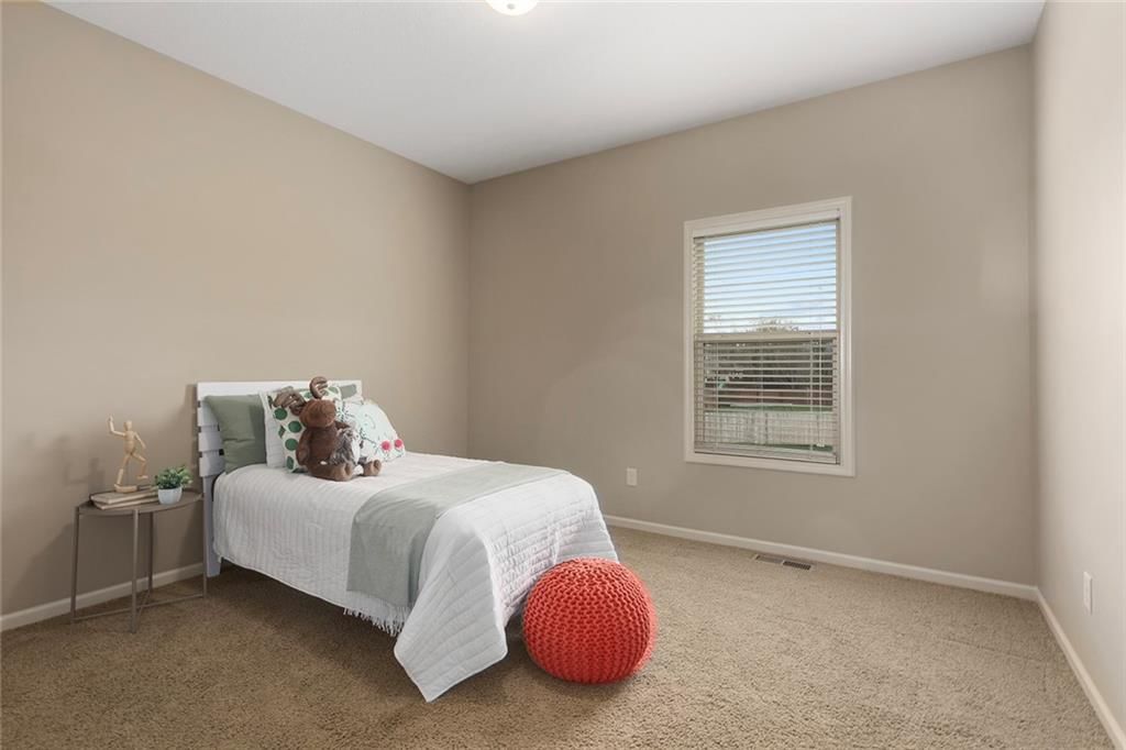 1804 Curtis Drive — photo 24