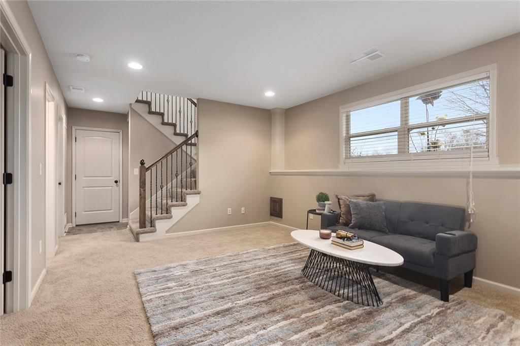 1804 Curtis Drive — photo 28