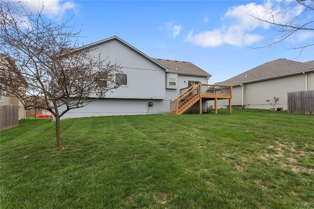 1804 Curtis Drive — photo 36