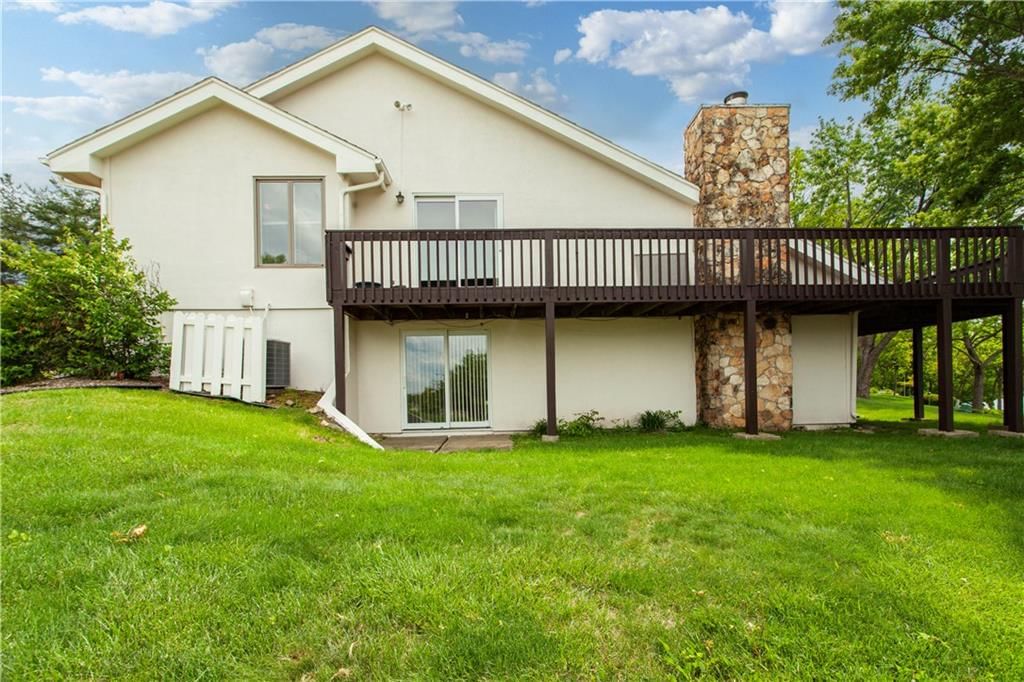 414 NE Point Drive — photo 4