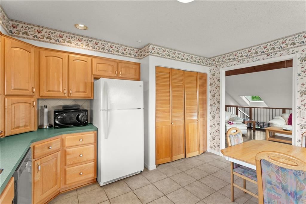 414 NE Point Drive — photo 23