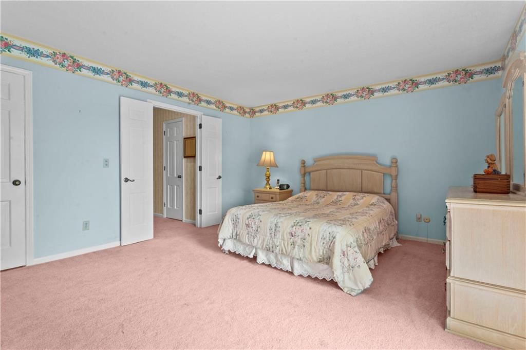 414 NE Point Drive — photo 28