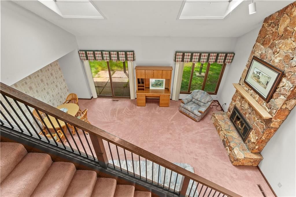 414 NE Point Drive — photo 31