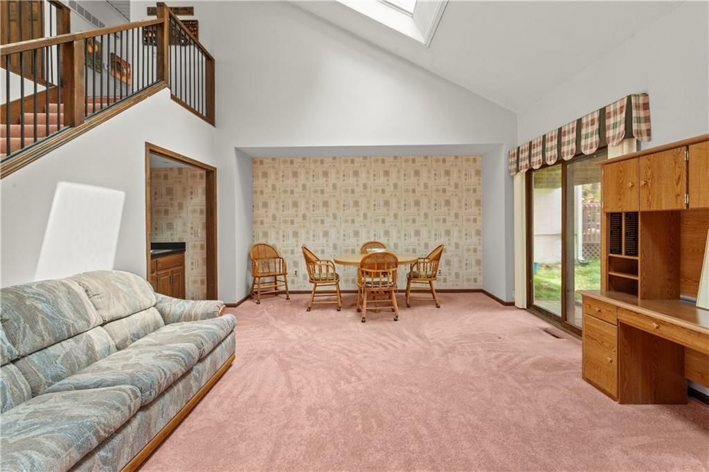 414 NE Point Drive — photo 33