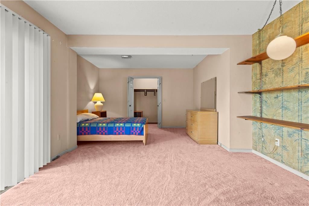 414 NE Point Drive — photo 38