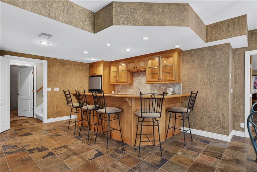 5903 W 145 Terrace — photo 47