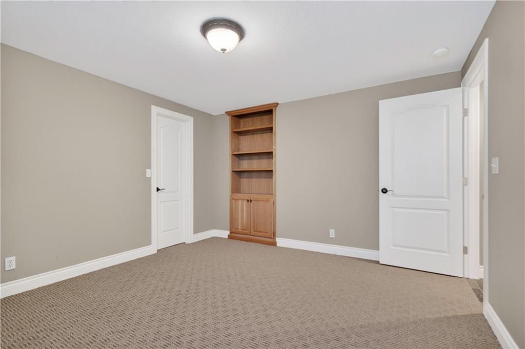 5903 W 145 Terrace — photo 56