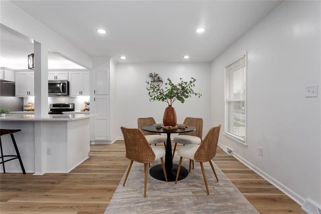 3910 SW Linden Lane — photo 5