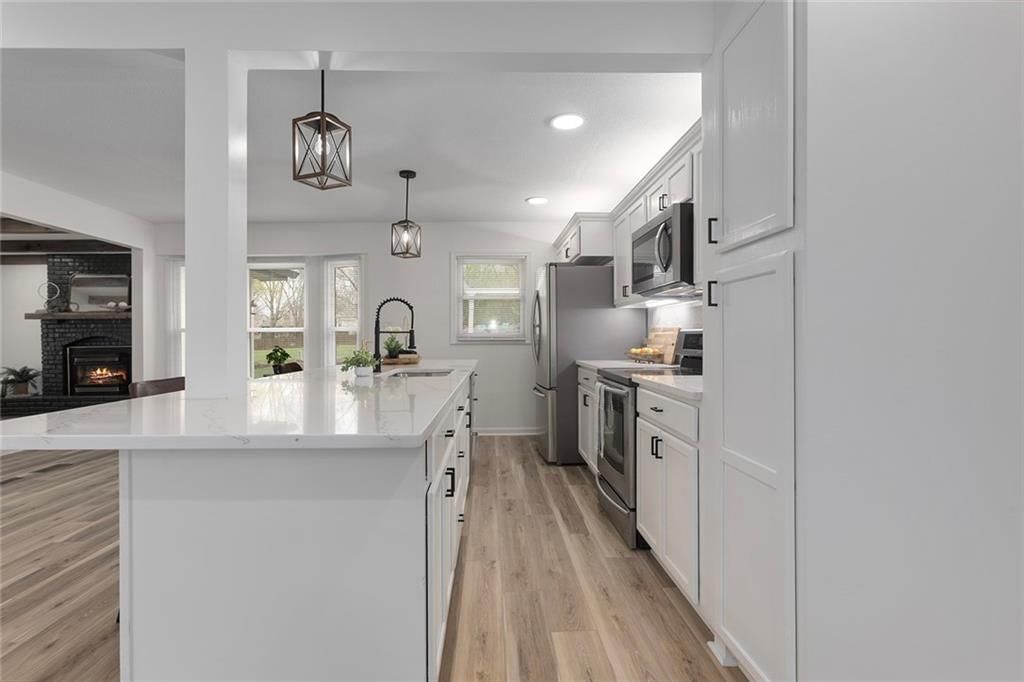 3910 SW Linden Lane — photo 8