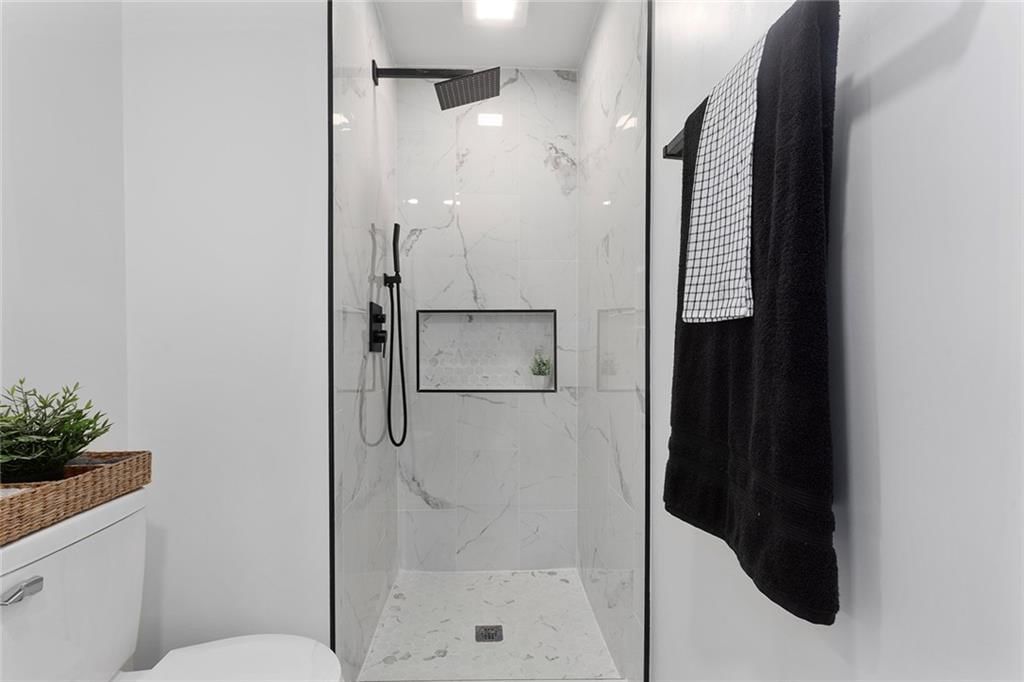 3910 SW Linden Lane — photo 16