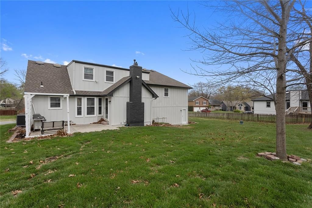 3910 SW Linden Lane — photo 34