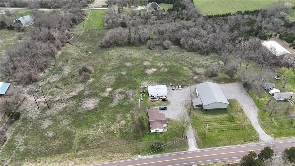 35703 E Pink Hill Road — photo 4